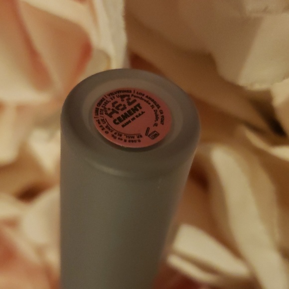 💙🌟CEMENT Lime Crime DISCONTINUED Velvetines Liquid Lipstick NWOBOX - Picture 9 of 9